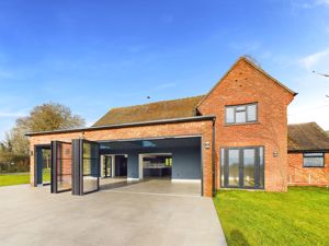 Rear- click for photo gallery